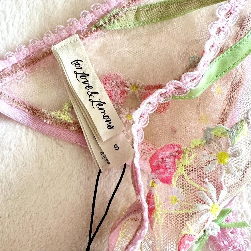 NWT For Love & Lemons Tutti Frutti Shimmer Pink Floral Garter Belt - Small - Picture 3 of 6